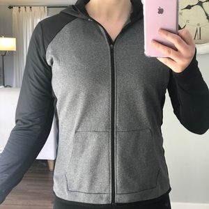 Nike Raglan Style Lightweight Zip-up Jacket